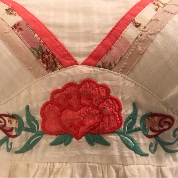 Pura Vida Embroidered Camisole Cotton Top Size Small - Picture 10 of 16